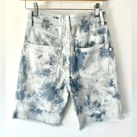 Anthropologie Pilcro Blue Tie Dye Frayed Hem High Rise Bermuda Shorts Size 25 - Picture 6 of 12